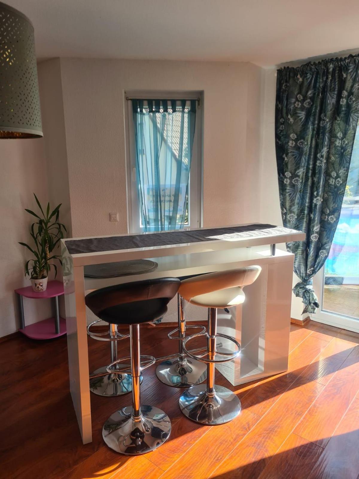 Top Apartment In Langenhagen ハノーファー エクステリア 写真